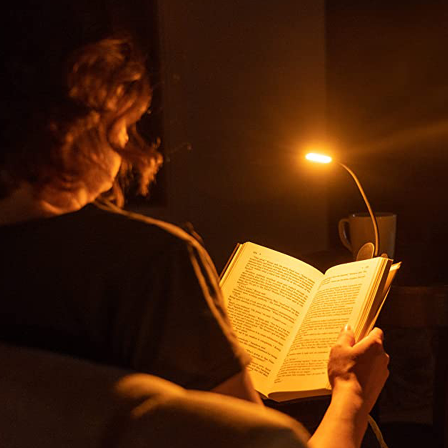 Blue‑Light‑Free Amber Clip‑On Book Light 360° Flexible Gooseneck Reading Lamp